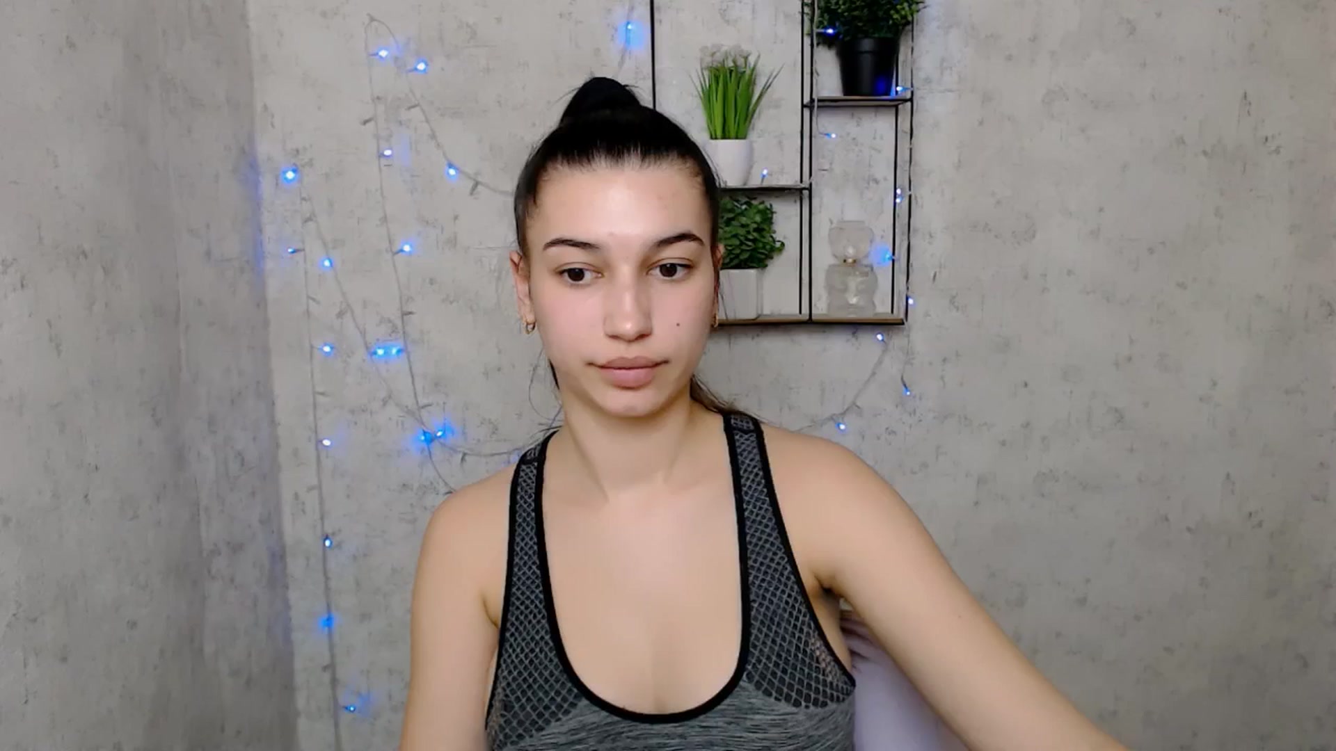 Gallery image thumbnail from PolaKim_'s myfreecams stream on, 03/18/2025, 12:17 image 13 of 20