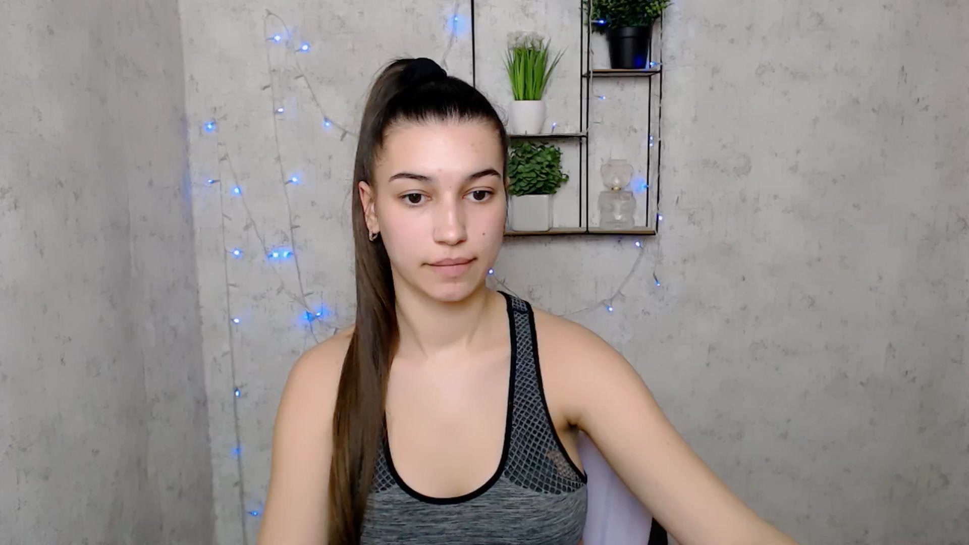 Gallery image thumbnail from PolaKim_'s myfreecams stream on, 03/18/2025, 13:25 image 2 of 20