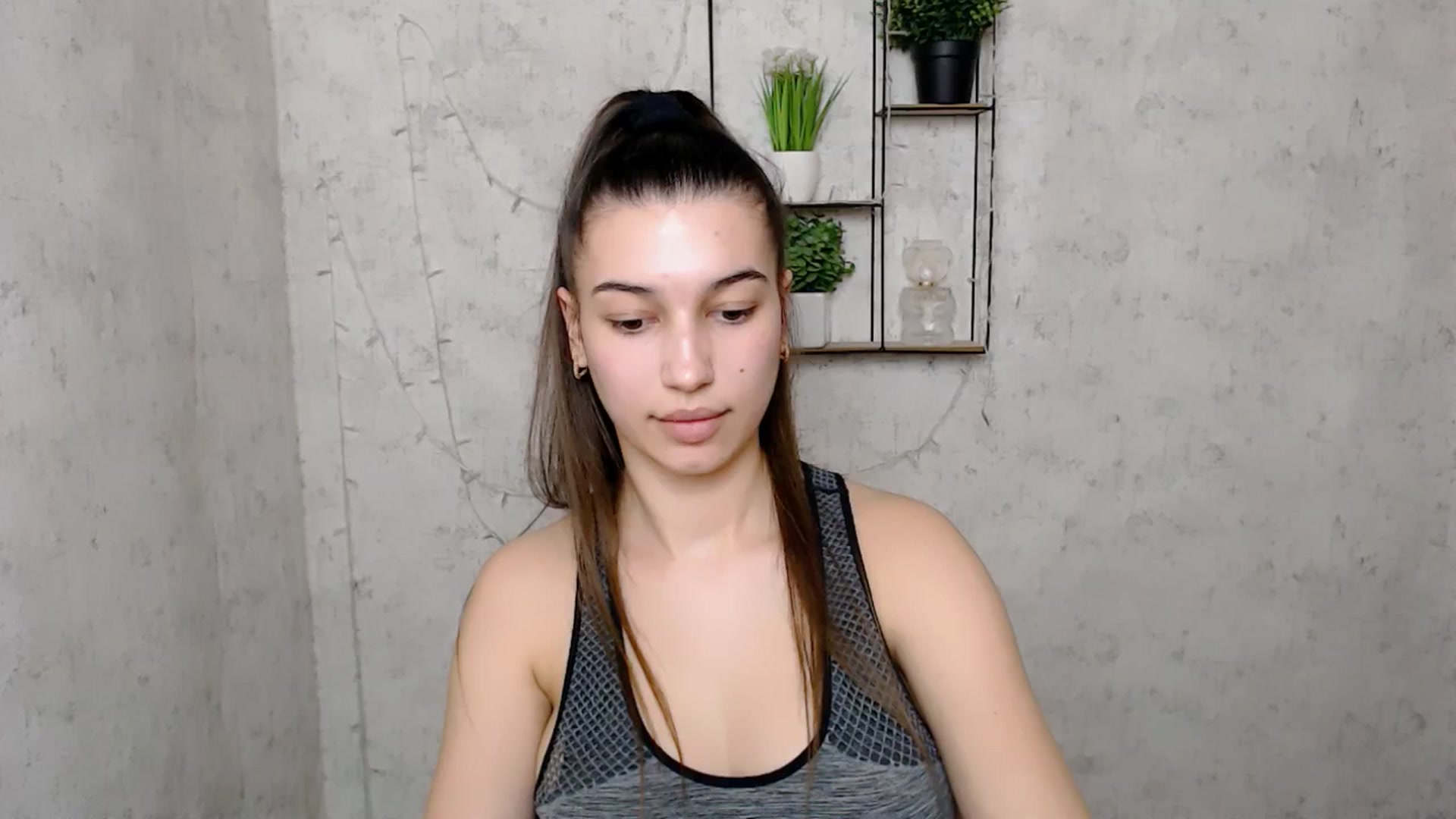 Gallery image thumbnail from PolaKim_'s myfreecams stream on, 03/18/2025, 13:25 image 6 of 20