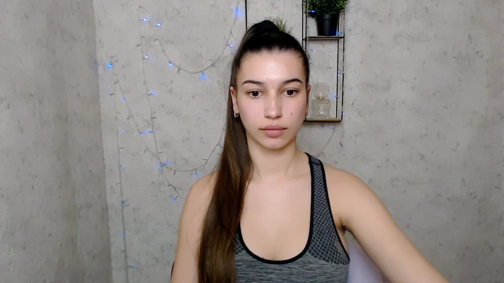 Gallery image thumbnail from PolaKim_'s myfreecams stream on, 03/18/2025, 14:16 image 7 of 20