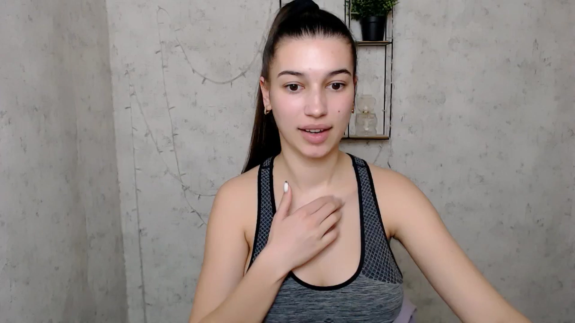 Gallery image thumbnail from PolaKim_'s myfreecams stream on, 03/18/2025, 14:16 image 18 of 20