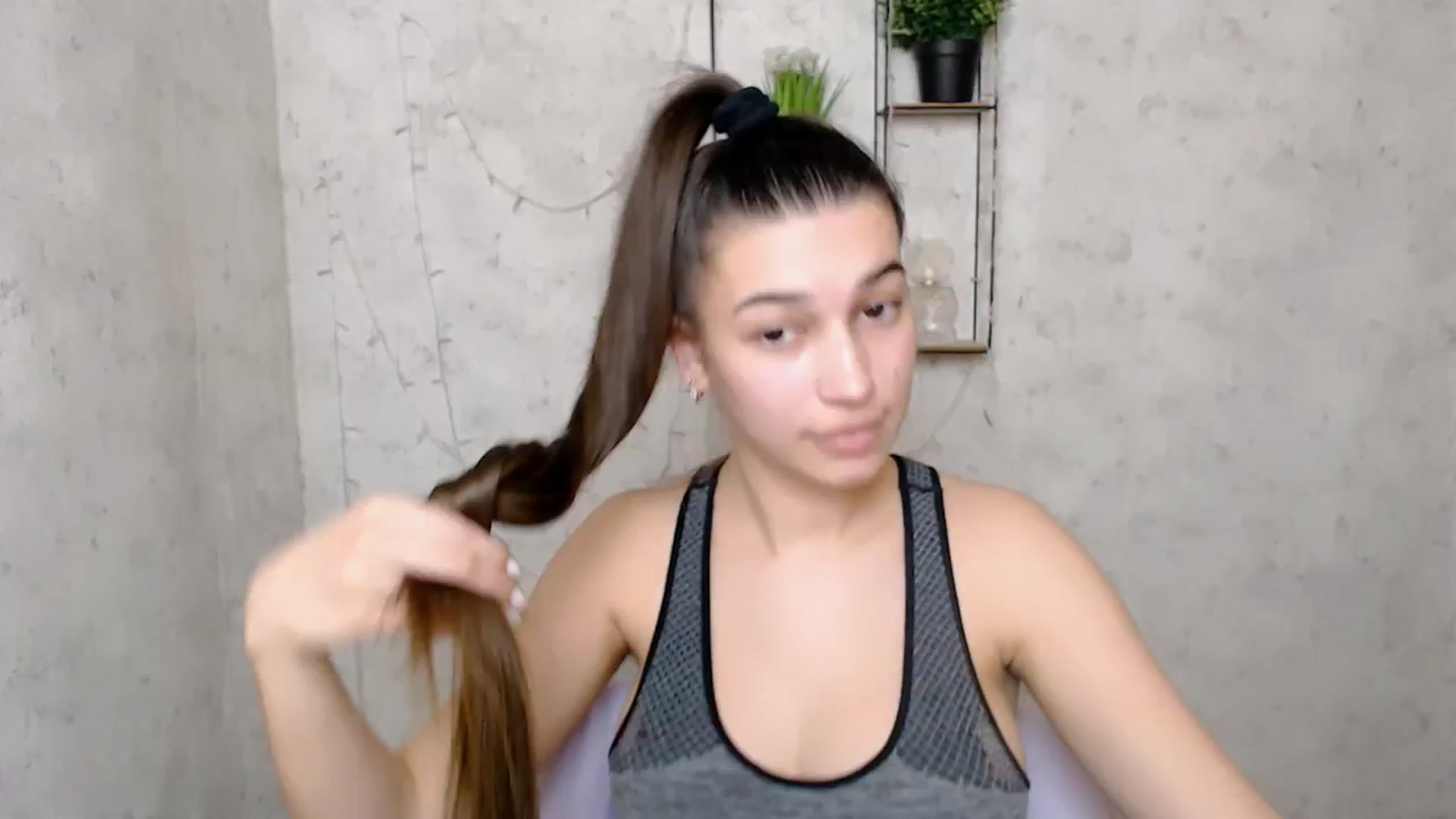 Gallery image thumbnail from PolaKim_'s myfreecams stream on, 03/18/2025, 14:16 image 10 of 20