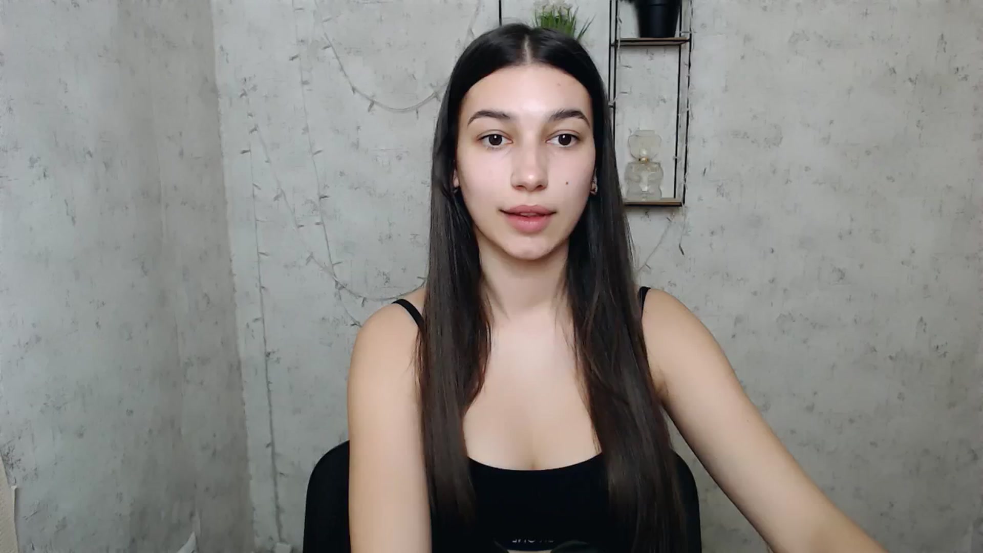 Gallery image thumbnail from PolaKim_'s myfreecams stream on, 03/19/2025, 09:21 image 9 of 20