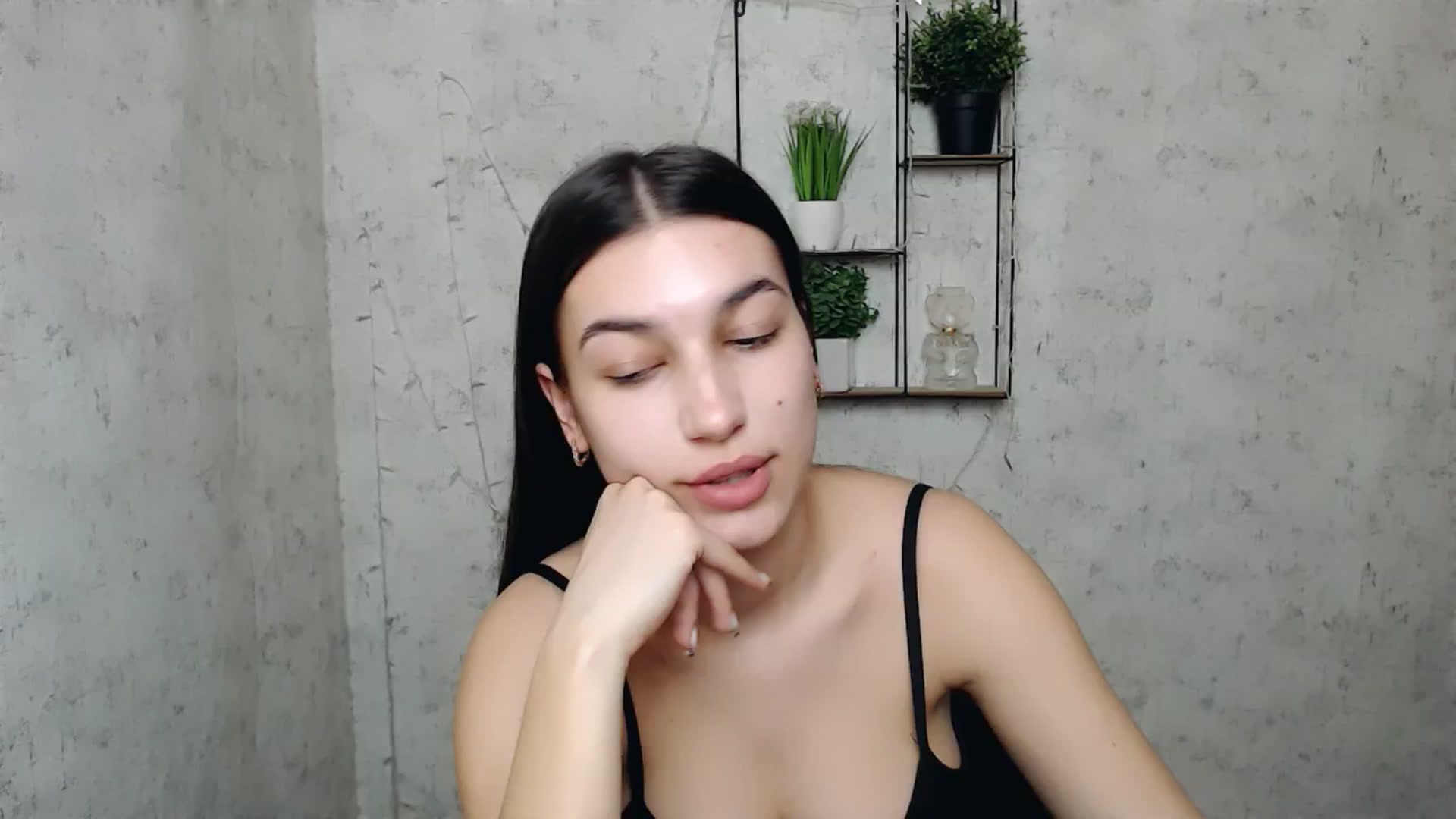 Gallery image thumbnail from PolaKim_'s myfreecams stream on, 03/19/2025, 09:47 image 7 of 20