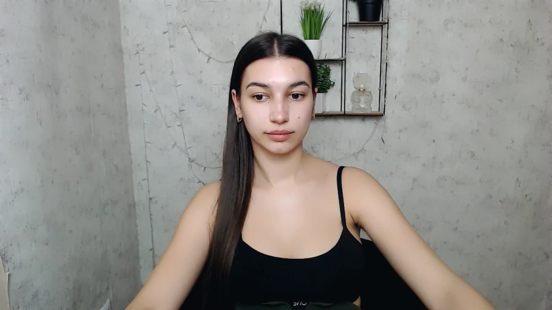 Gallery image thumbnail from PolaKim_'s myfreecams stream on, 03/19/2025, 11:43 image 10 of 20