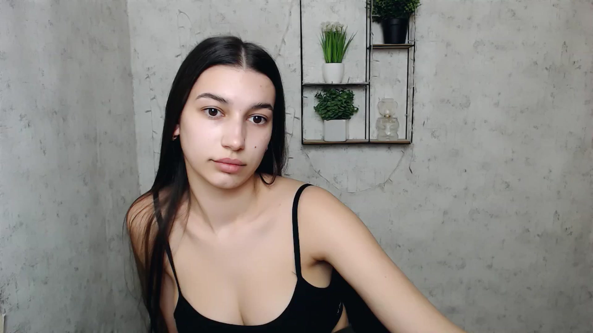 Gallery image thumbnail from PolaKim_'s myfreecams stream on, 03/19/2025, 13:12 image 16 of 20
