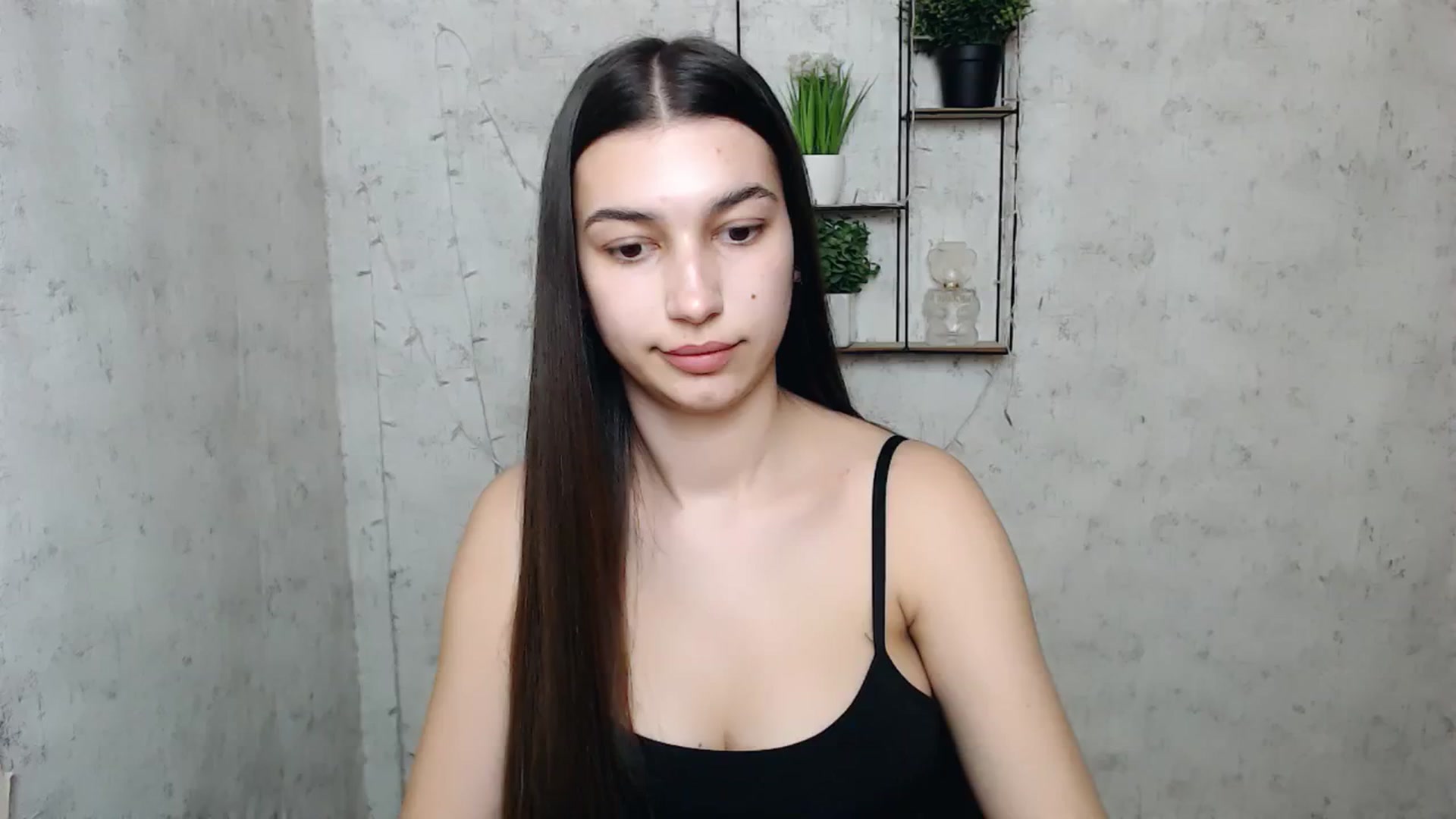 Gallery image thumbnail from PolaKim_'s myfreecams stream on, 03/19/2025, 13:12 image 12 of 20