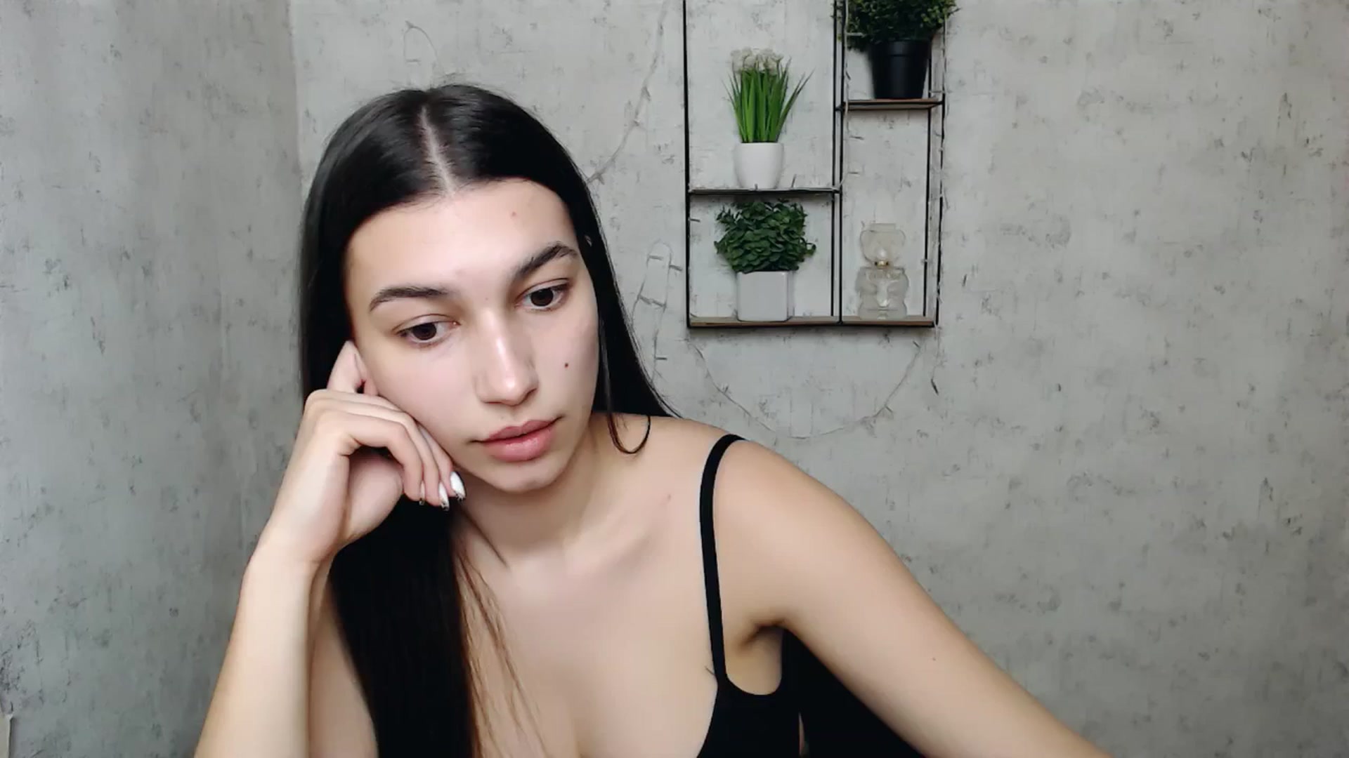 Gallery image thumbnail from PolaKim_'s myfreecams stream on, 03/19/2025, 13:12 image 15 of 20