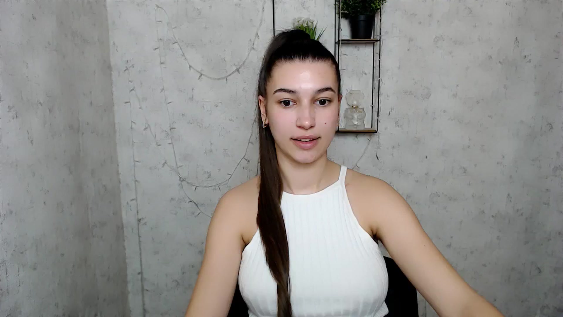 Gallery image thumbnail from PolaKim_'s myfreecams stream on, 03/21/2025, 10:29 image 15 of 20