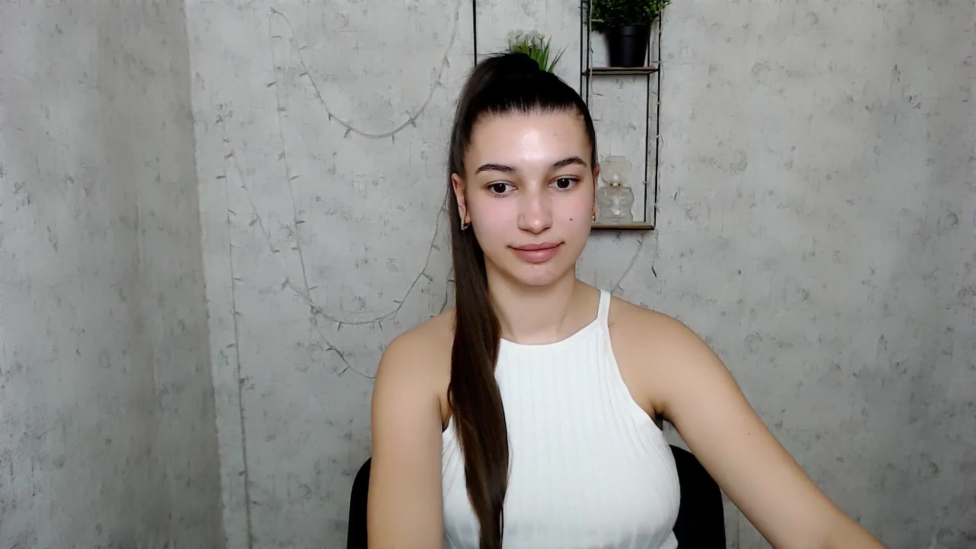 Gallery image thumbnail from PolaKim_'s myfreecams stream on, 03/21/2025, 10:29 image 17 of 20