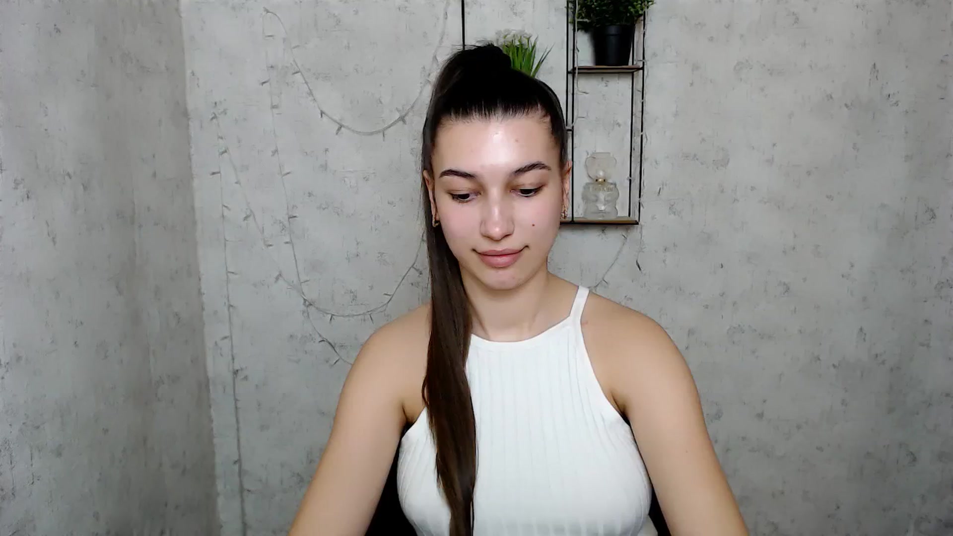 Gallery image thumbnail from PolaKim_'s myfreecams stream on, 03/21/2025, 10:29 image 16 of 20