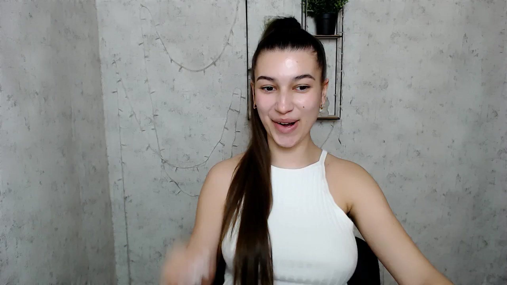 Gallery image thumbnail from PolaKim_'s myfreecams stream on, 03/21/2025, 10:29 image 13 of 20