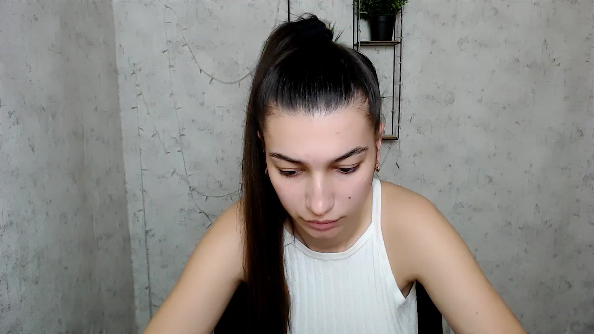 Gallery image thumbnail from PolaKim_'s myfreecams stream on, 03/21/2025, 11:21 image 14 of 20