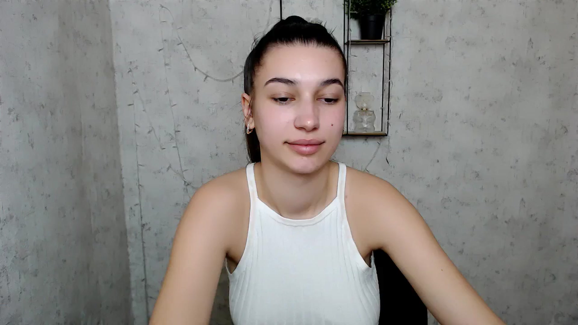 Gallery image thumbnail from PolaKim_'s myfreecams stream on, 03/21/2025, 11:21 image 4 of 20