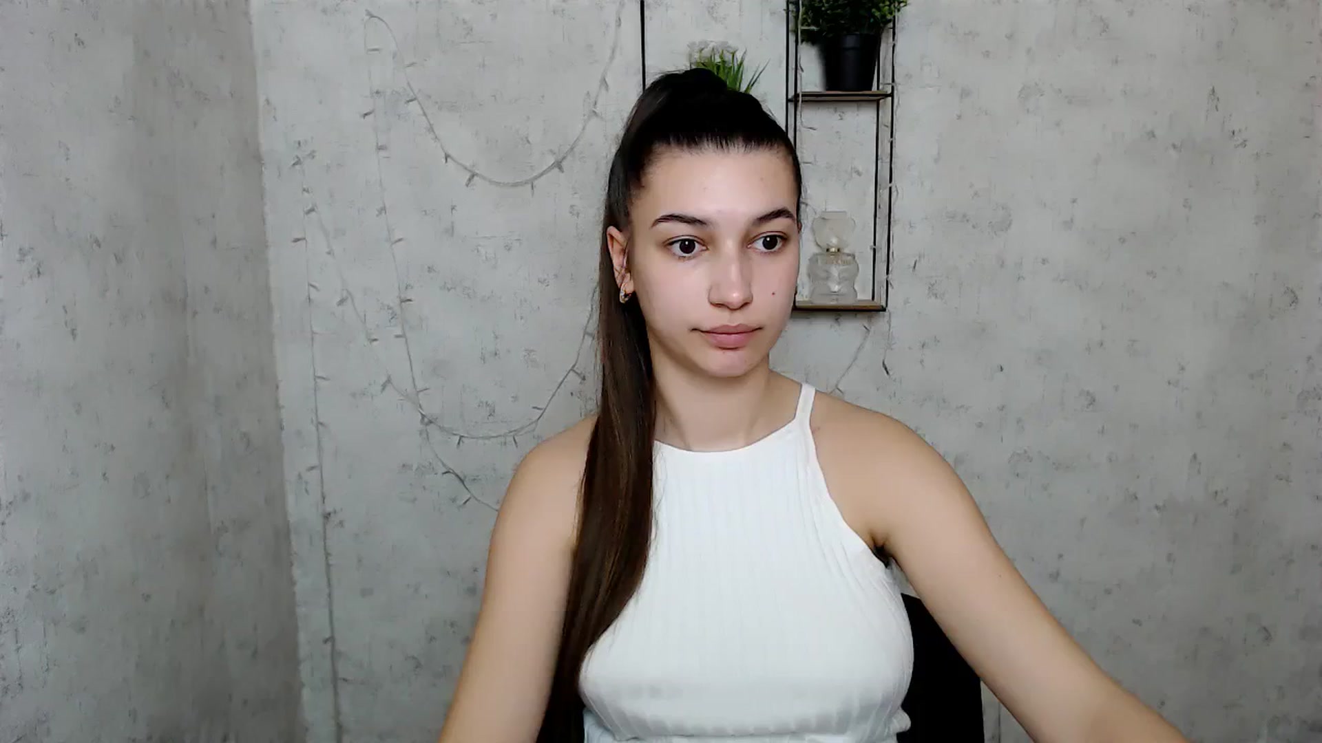 Gallery image thumbnail from PolaKim_'s myfreecams stream on, 03/21/2025, 11:21 image 10 of 20