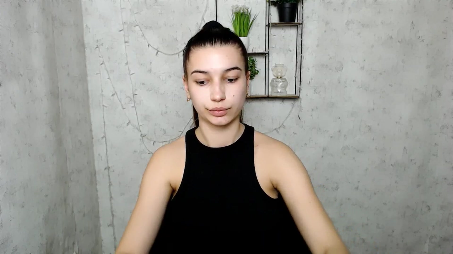 Gallery image thumbnail from PolaKim_'s myfreecams stream on, 03/22/2025, 11:51 image 11 of 20