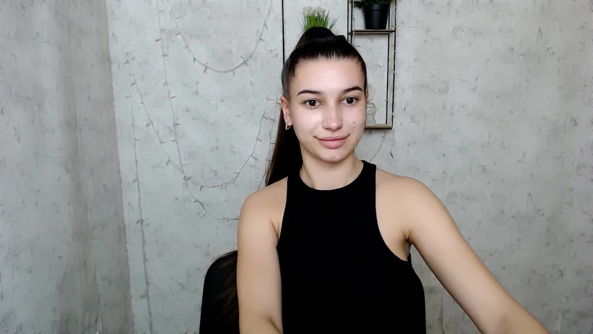 Gallery image thumbnail from PolaKim_'s myfreecams stream on, 03/22/2025, 13:14 image 4 of 20