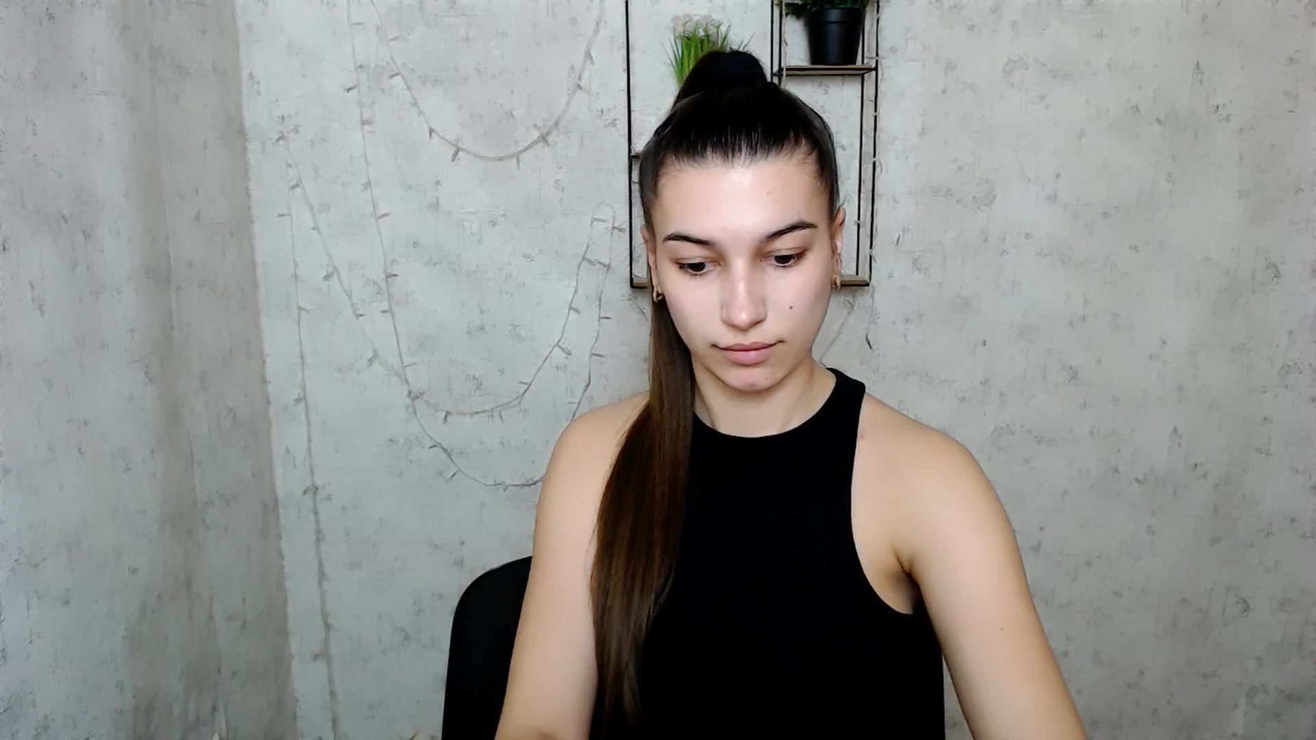 Gallery image thumbnail from PolaKim_'s myfreecams stream on, 03/22/2025, 13:14 image 5 of 20