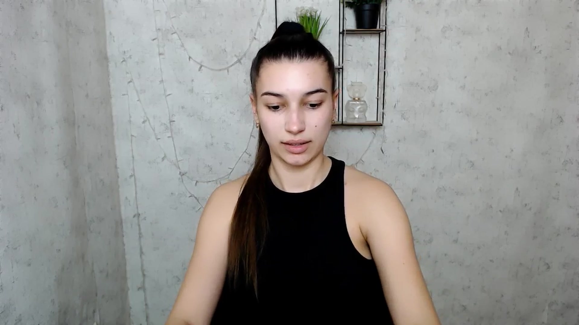 Gallery image thumbnail from PolaKim_'s myfreecams stream on, 03/22/2025, 13:14 image 9 of 20