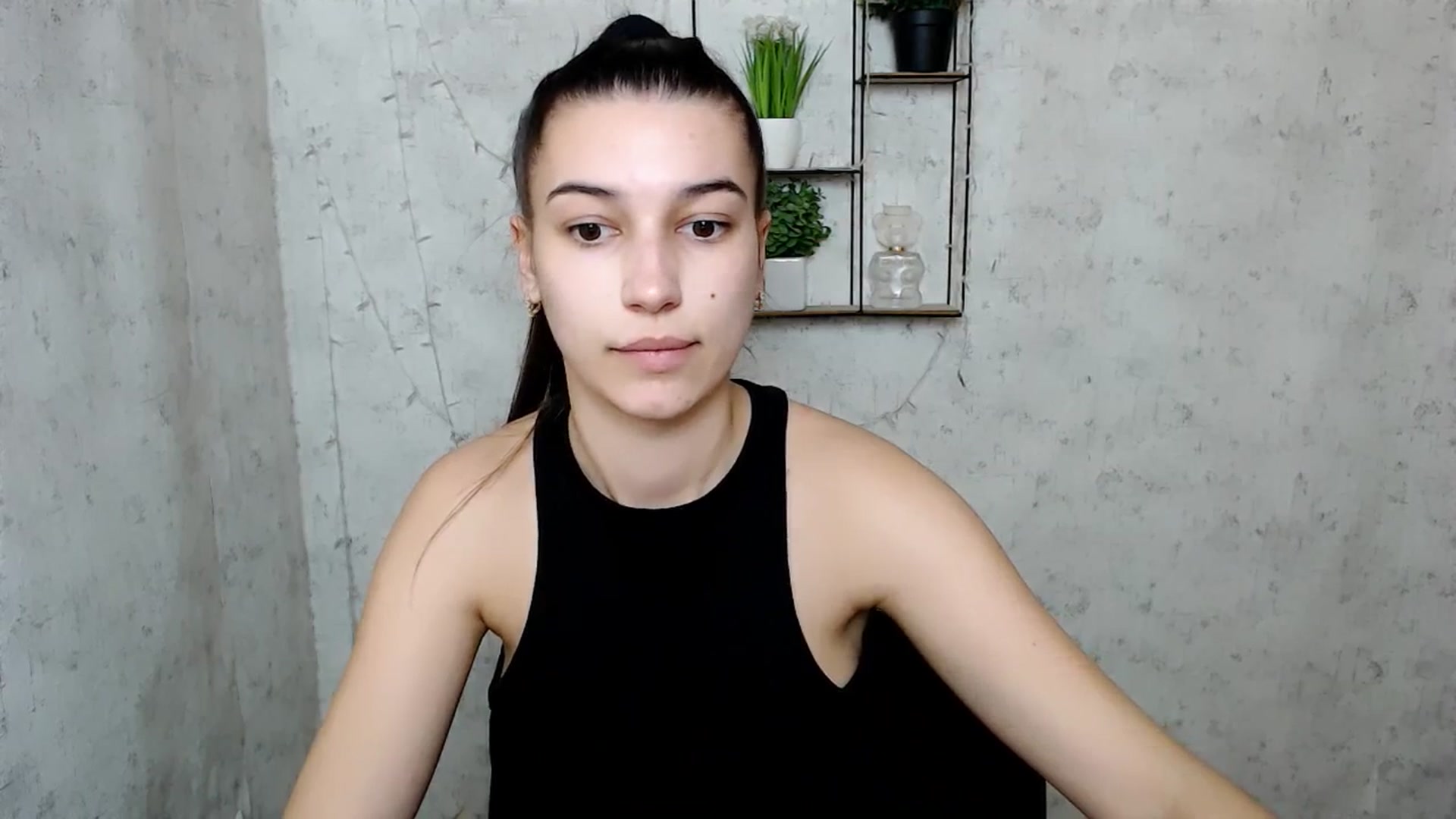 Gallery image thumbnail from PolaKim_'s myfreecams stream on, 03/22/2025, 13:14 image 14 of 20