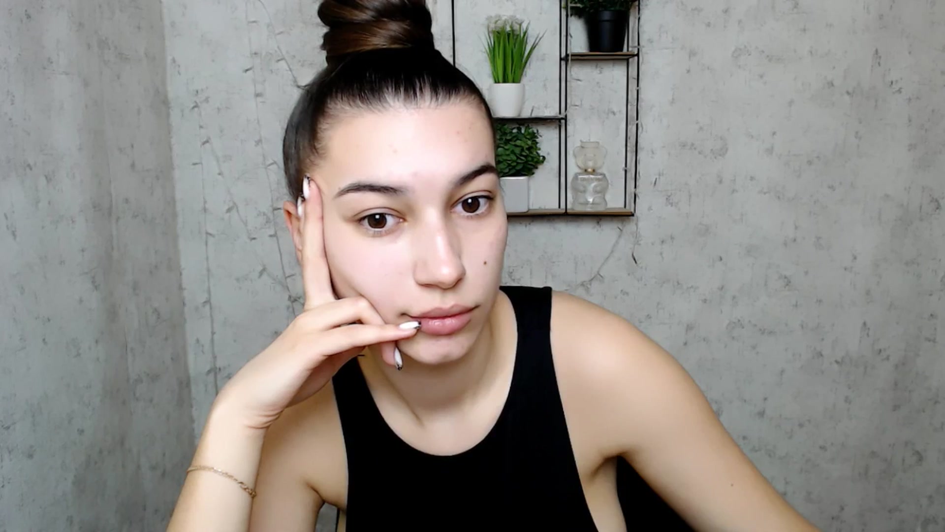 Gallery image thumbnail from PolaKim_'s myfreecams stream on, 03/23/2025, 08:12 image 16 of 20