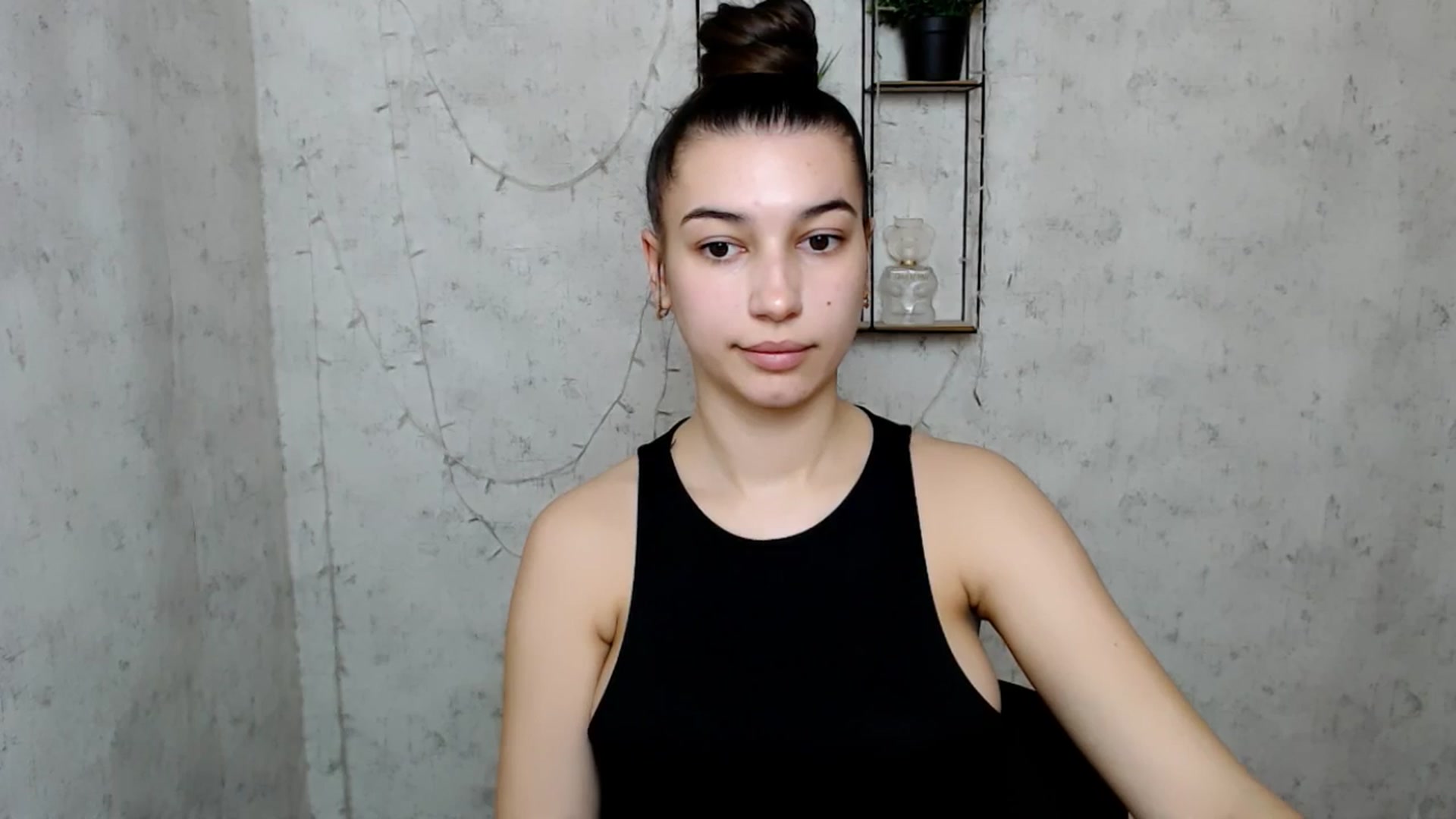 Gallery image thumbnail from PolaKim_'s myfreecams stream on, 03/23/2025, 08:12 image 14 of 20