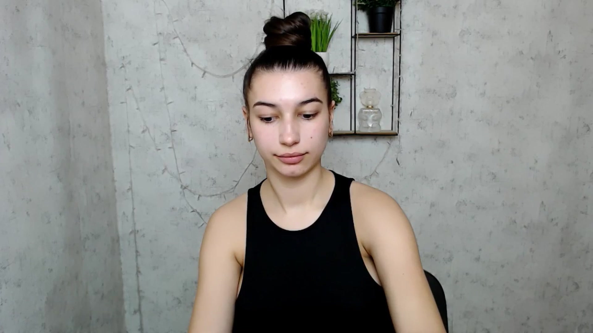 Gallery image thumbnail from PolaKim_'s myfreecams stream on, 03/23/2025, 08:12 image 10 of 20