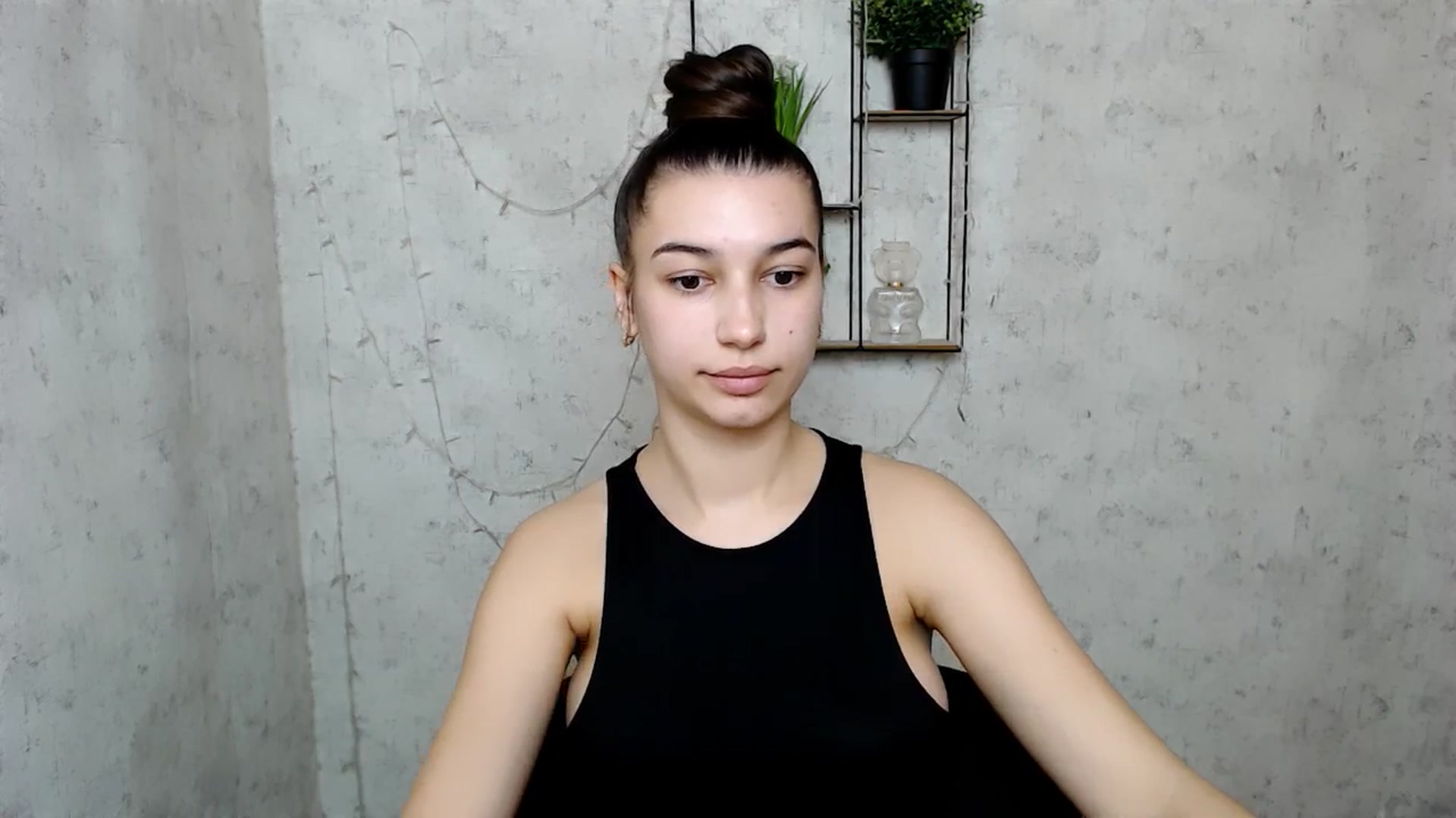 Gallery image thumbnail from PolaKim_'s myfreecams stream on, 03/23/2025, 08:12 image 3 of 20