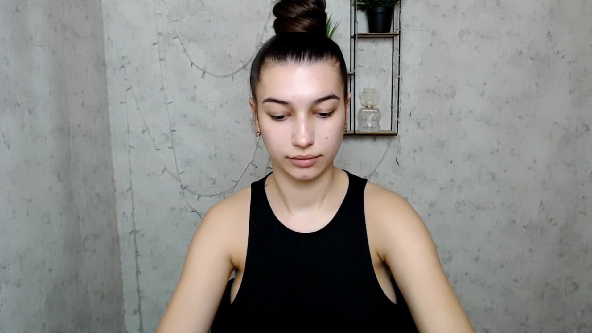 Gallery image thumbnail from PolaKim_'s myfreecams stream on, 03/23/2025, 08:12 image 17 of 20