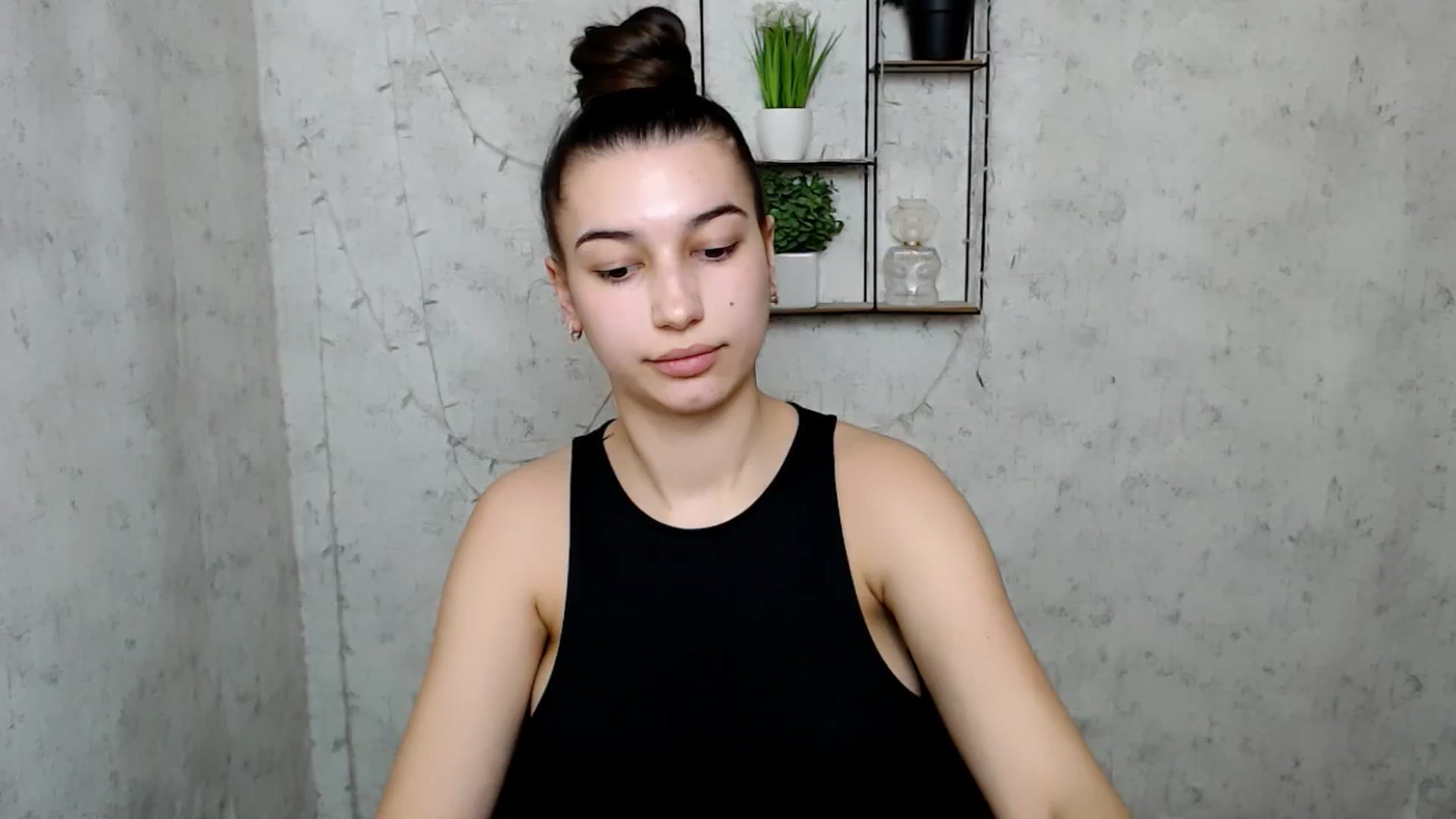 Gallery image thumbnail from PolaKim_'s myfreecams stream on, 03/23/2025, 09:49 image 9 of 20