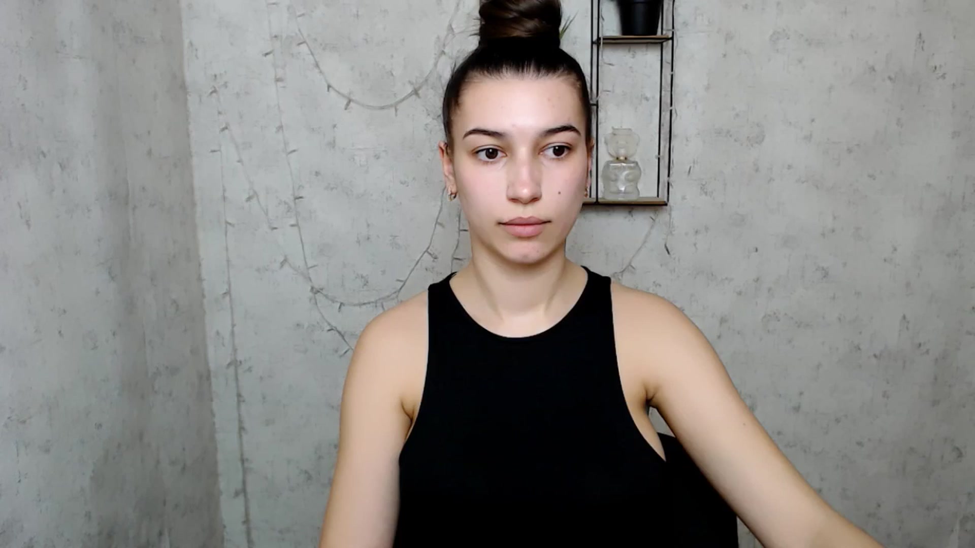 Gallery image thumbnail from PolaKim_'s myfreecams stream on, 03/23/2025, 10:49 image 12 of 20