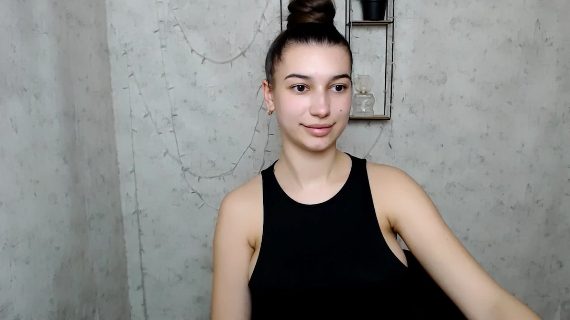Gallery image thumbnail from PolaKim_'s myfreecams stream on, 03/23/2025, 11:40 image 7 of 20