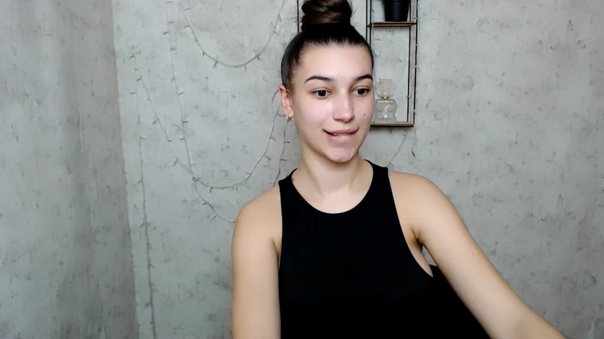 Gallery image thumbnail from PolaKim_'s myfreecams stream on, 03/23/2025, 11:40 image 5 of 20