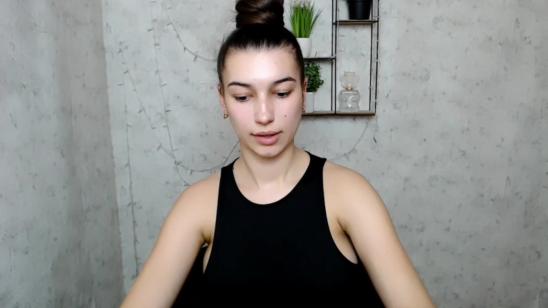 Gallery image thumbnail from PolaKim_'s myfreecams stream on, 03/23/2025, 11:40 image 10 of 20