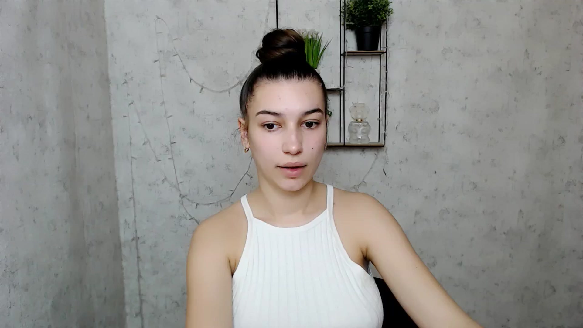 Gallery image thumbnail from PolaKim_'s myfreecams stream on, 03/24/2025, 08:06 image 3 of 20