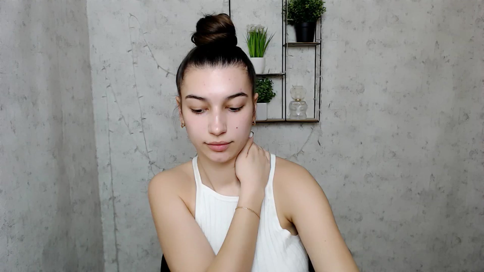 Gallery image thumbnail from PolaKim_'s myfreecams stream on, 03/24/2025, 08:06 image 12 of 20