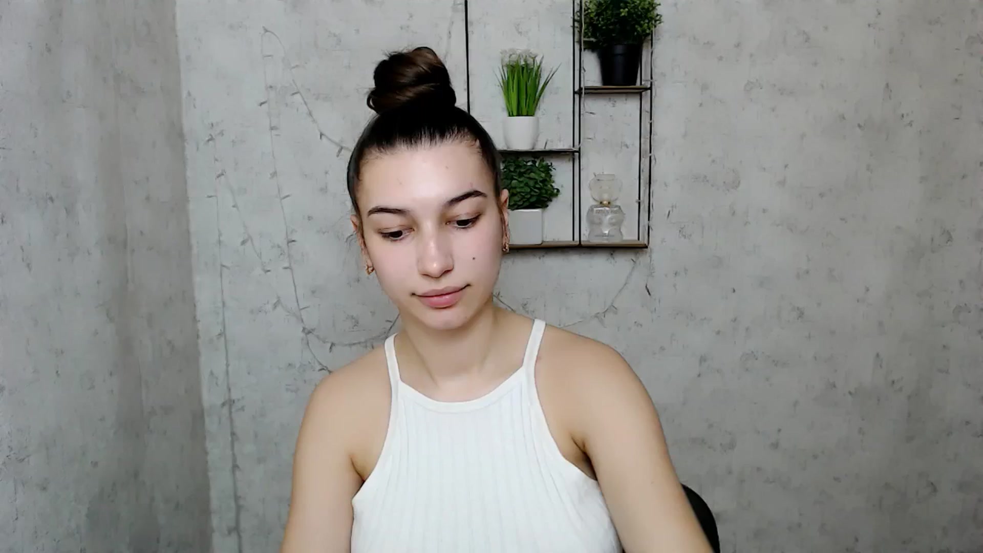 Gallery image thumbnail from PolaKim_'s myfreecams stream on, 03/24/2025, 08:06 image 1 of 20