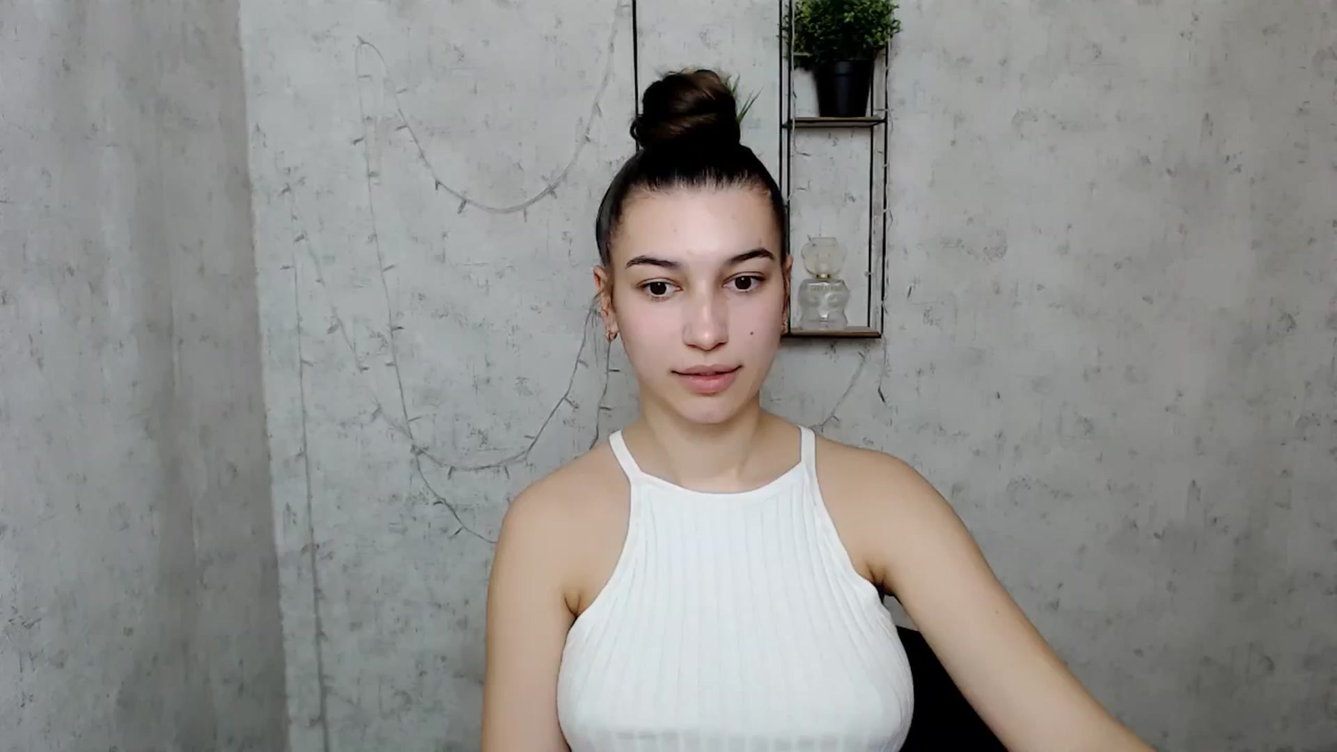 Gallery image thumbnail from PolaKim_'s myfreecams stream on, 03/24/2025, 08:06 image 17 of 20
