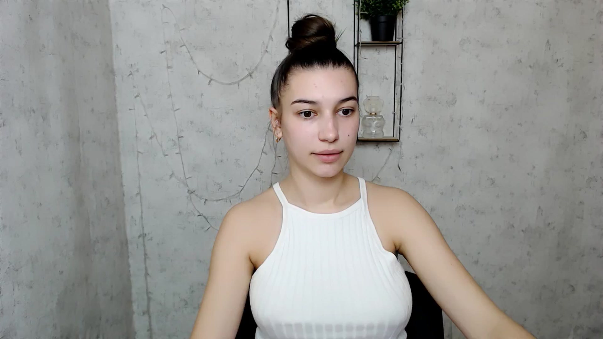 Gallery image thumbnail from PolaKim_'s myfreecams stream on, 03/24/2025, 08:31 image 5 of 20