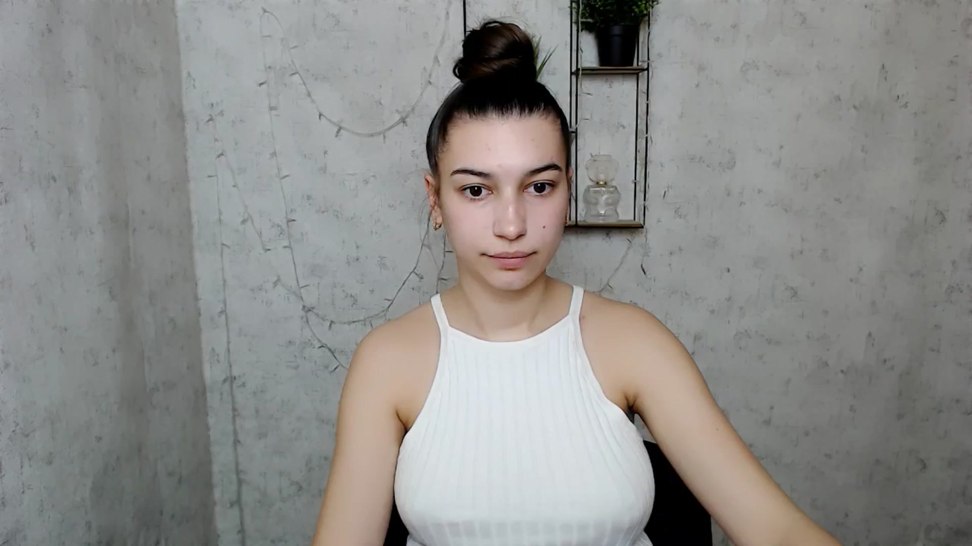 Gallery image thumbnail from PolaKim_'s myfreecams stream on, 03/24/2025, 08:31 image 16 of 20