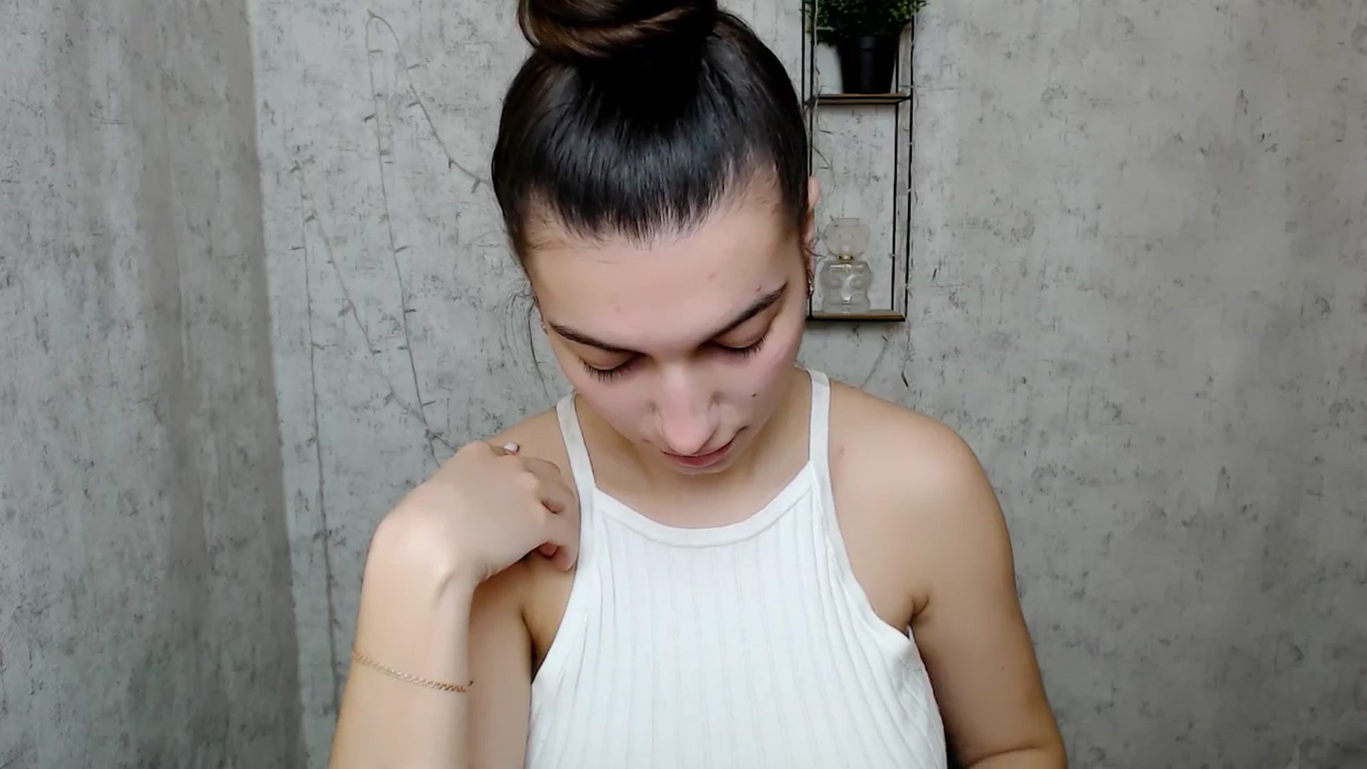 Gallery image thumbnail from PolaKim_'s myfreecams stream on, 03/24/2025, 08:57 image 3 of 20
