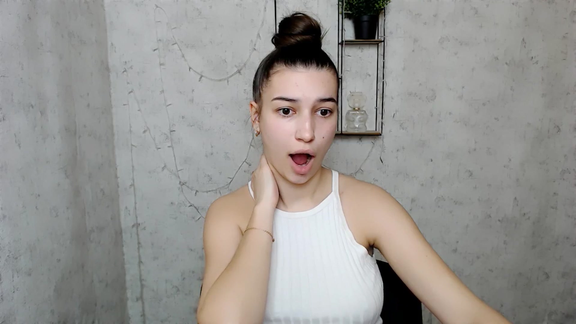 Gallery image thumbnail from PolaKim_'s myfreecams stream on, 03/24/2025, 08:57 image 2 of 20