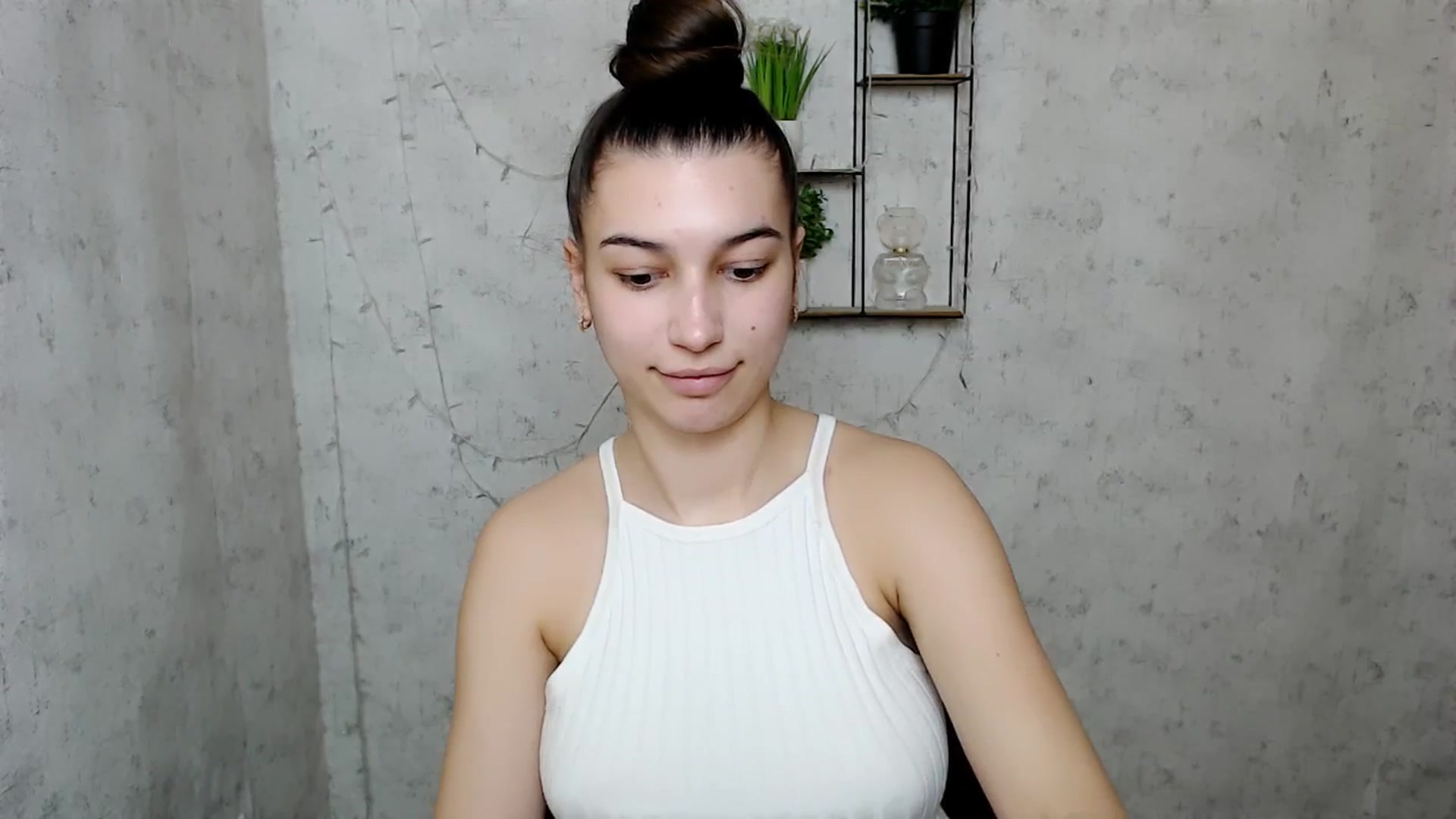 Gallery image thumbnail from PolaKim_'s myfreecams stream on, 03/24/2025, 09:47 image 9 of 20