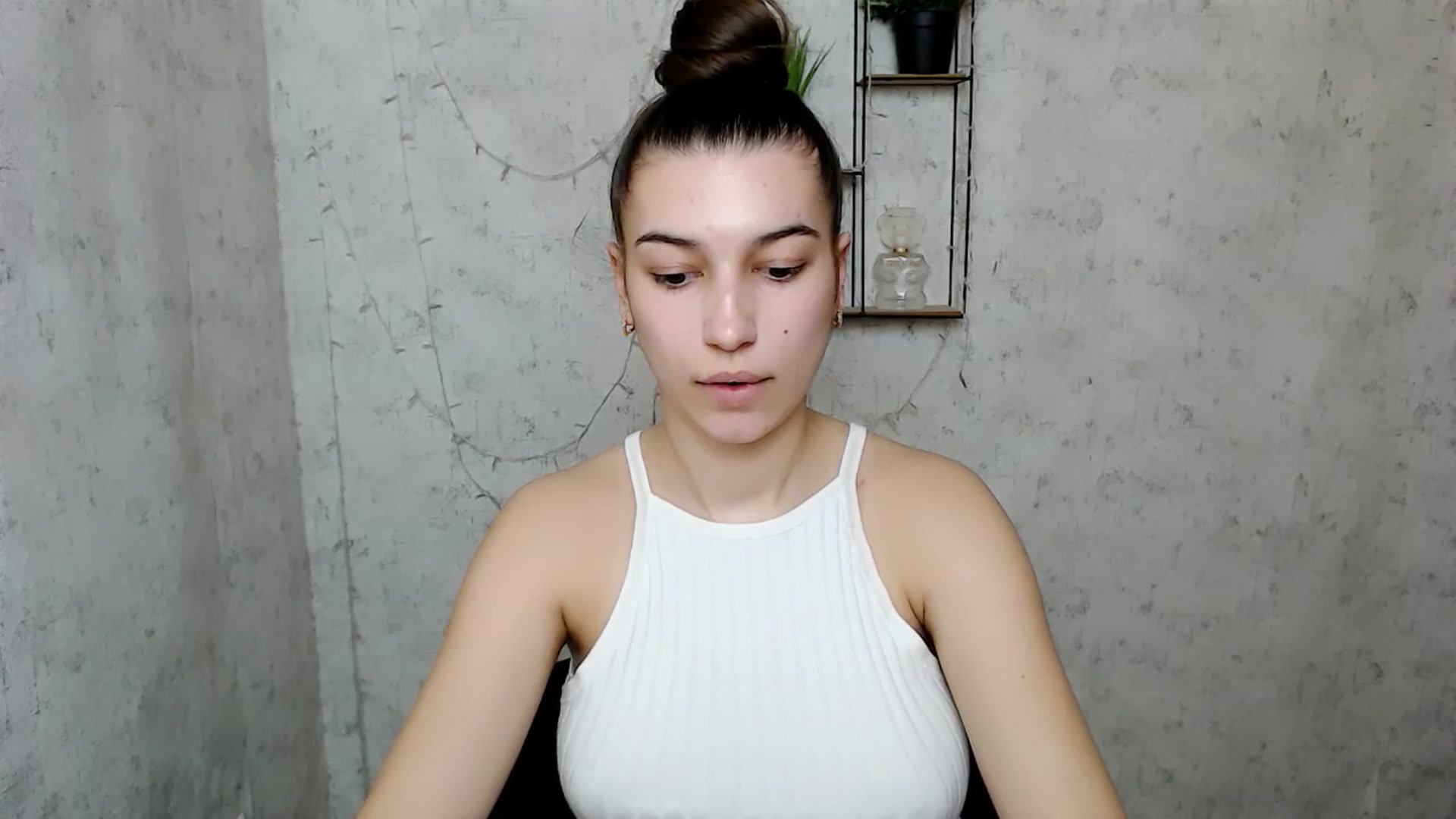 Gallery image thumbnail from PolaKim_'s myfreecams stream on, 03/24/2025, 09:47 image 4 of 20