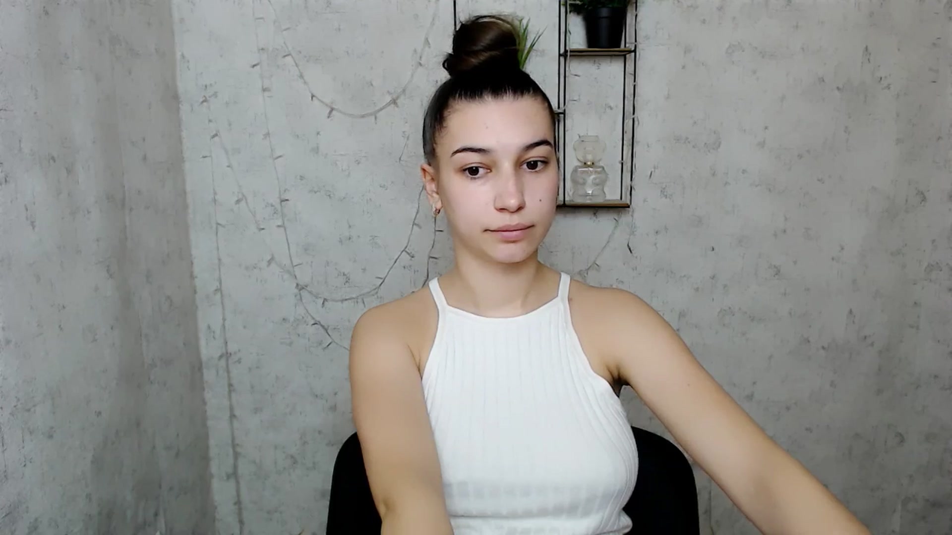 Gallery image thumbnail from PolaKim_'s myfreecams stream on, 03/24/2025, 09:47 image 7 of 20