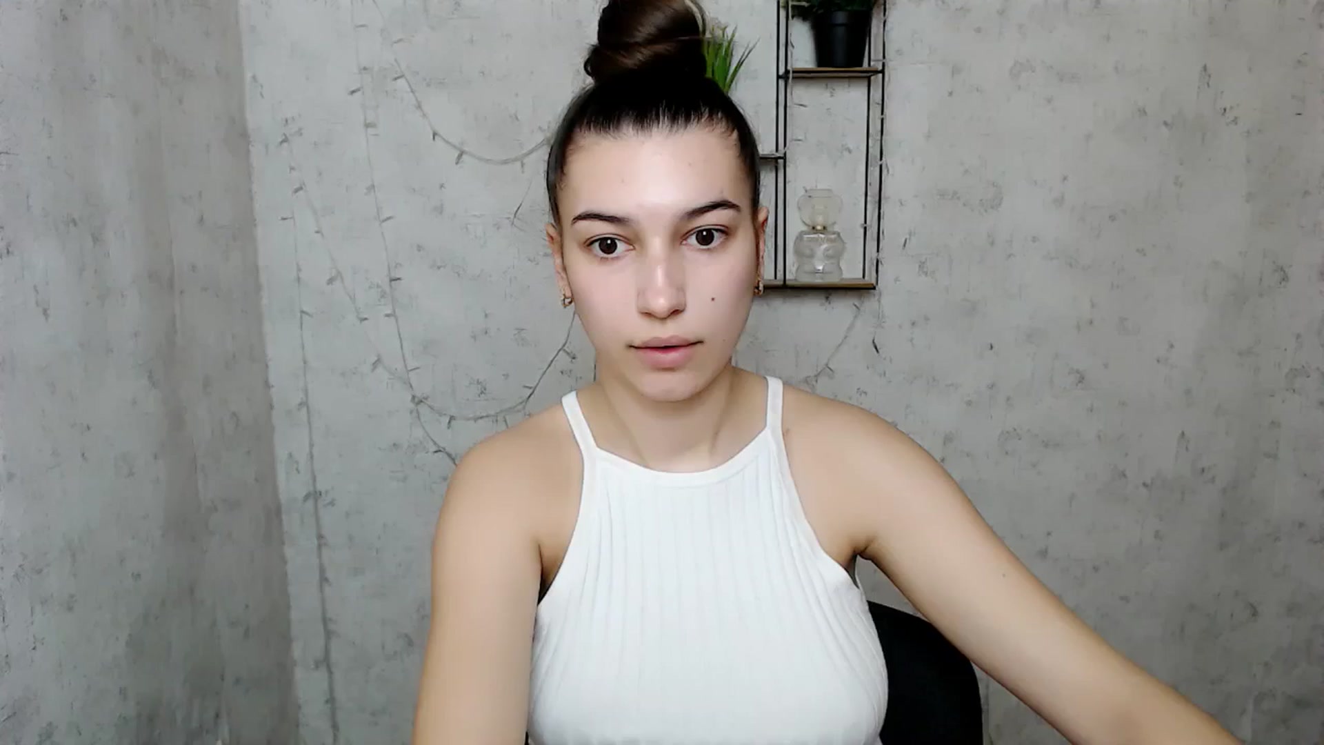 Gallery image thumbnail from PolaKim_'s myfreecams stream on, 03/24/2025, 09:47 image 1 of 20