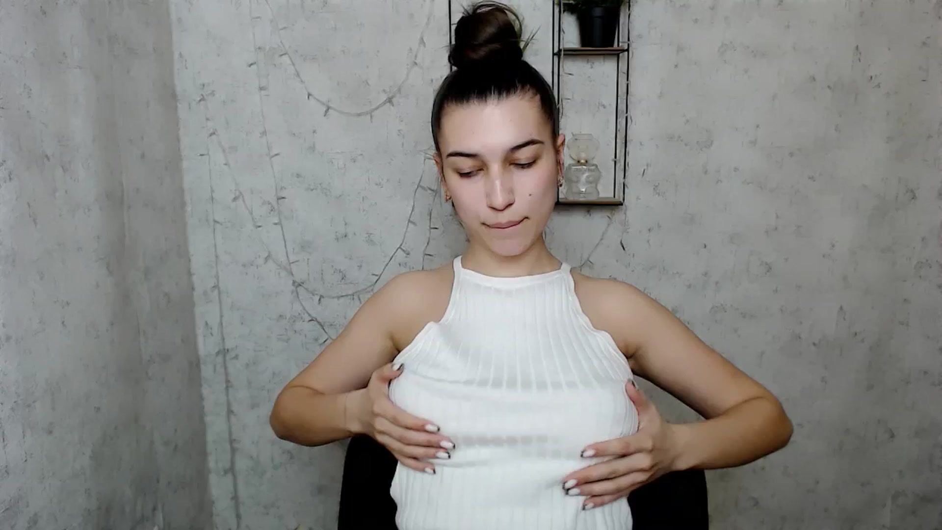 Gallery image thumbnail from PolaKim_'s myfreecams stream on, 03/24/2025, 10:23 image 16 of 20