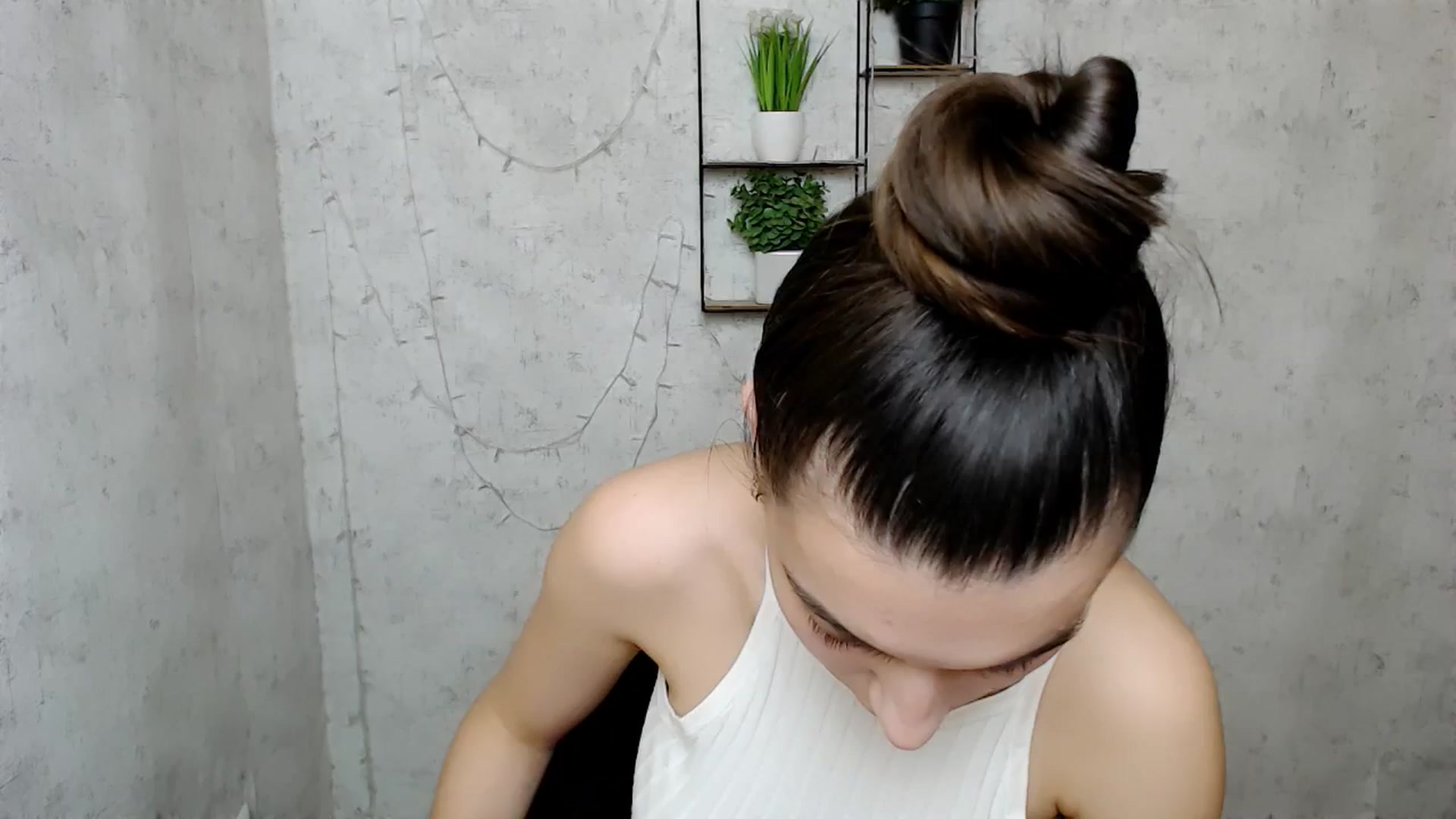Gallery image thumbnail from PolaKim_'s myfreecams stream on, 03/24/2025, 12:16 image 16 of 20