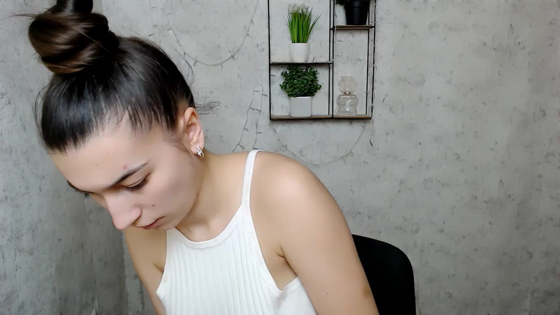 Gallery image thumbnail from PolaKim_'s myfreecams stream on, 03/24/2025, 12:16 image 18 of 20