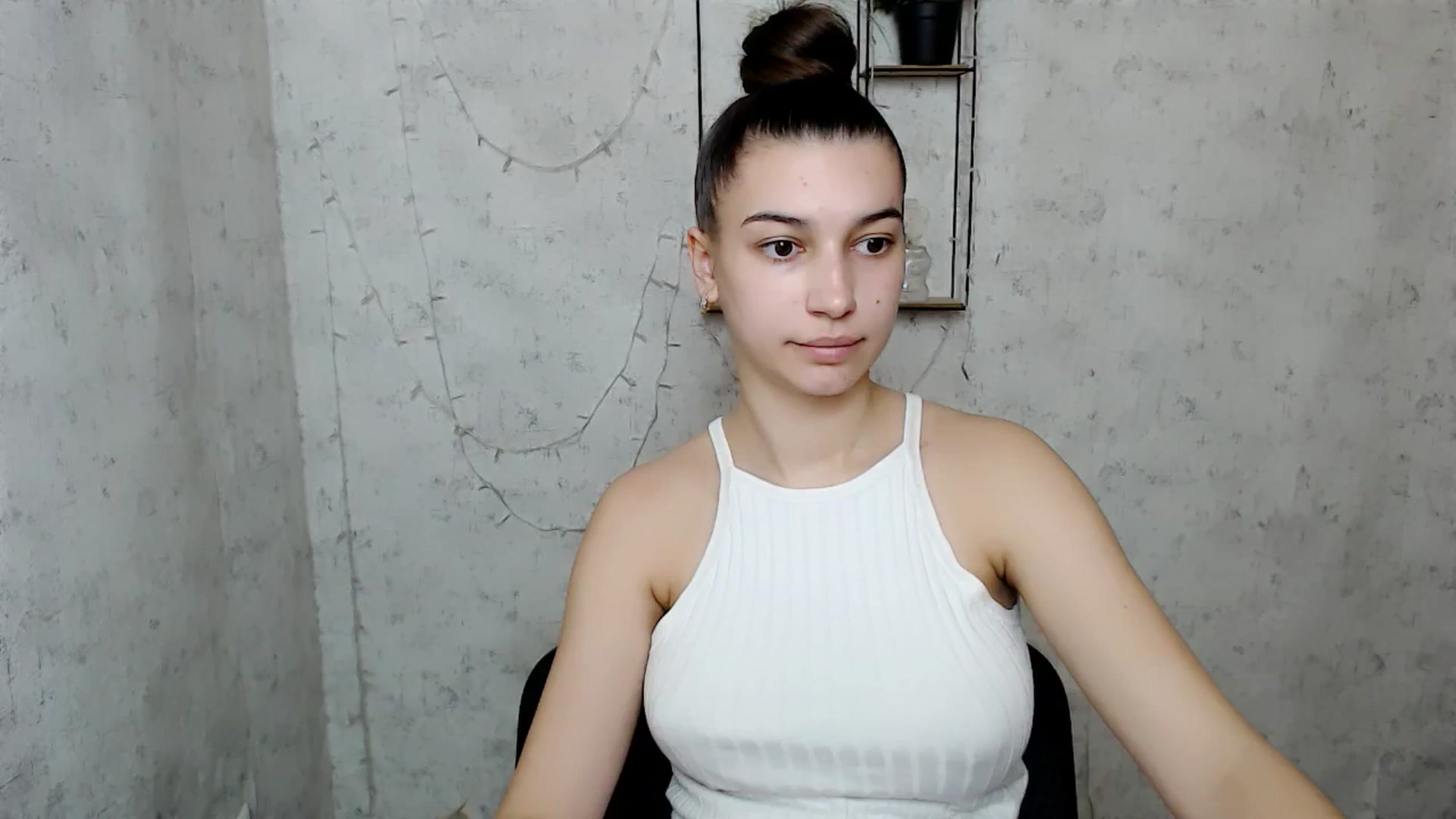 Gallery image thumbnail from PolaKim_'s myfreecams stream on, 03/24/2025, 12:16 image 11 of 20